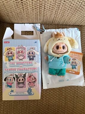 Pompompurin Labubu
